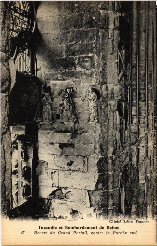 Carte postale ancienne Militaire - Reims - Incendie et Bombardement - Revers du à Reims