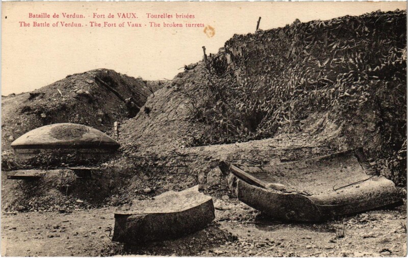 Carte postale ancienne Militaire Bataille de Verdun - Fort de Vaux à Verdun