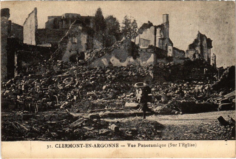 Carte postale ancienne Militaire Clermont-en-Argonne - Vue panoramique à Clermont-en-Argonne