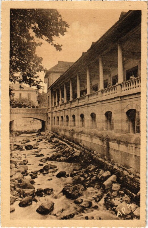 Carte postale ancienne Ax les Thermes- Etablissement Thermal,Le Modele France à Ax-les-Thermes