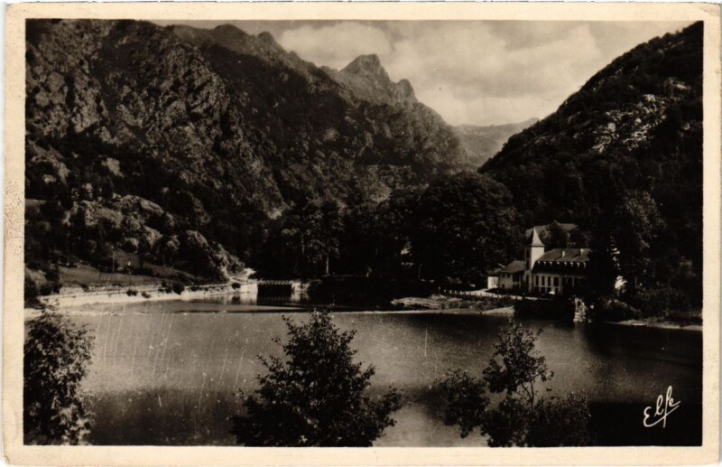 Carte postale ancienne Ax les Thermes- Le Lac d'Orgeix France à Ax-les-Thermes