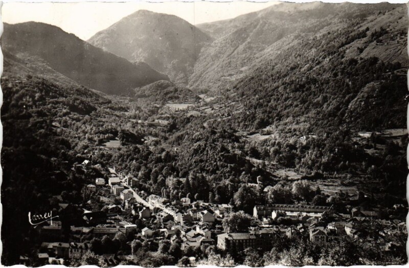 Carte postale ancienne Ax les Thermes- La ville vue du col de la Chioula France à Ax-les-Thermes