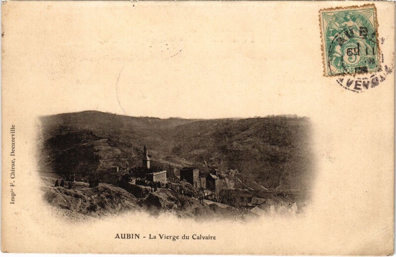 Carte postale ancienne Aubin - La Vierge du Calvaire à Aubin