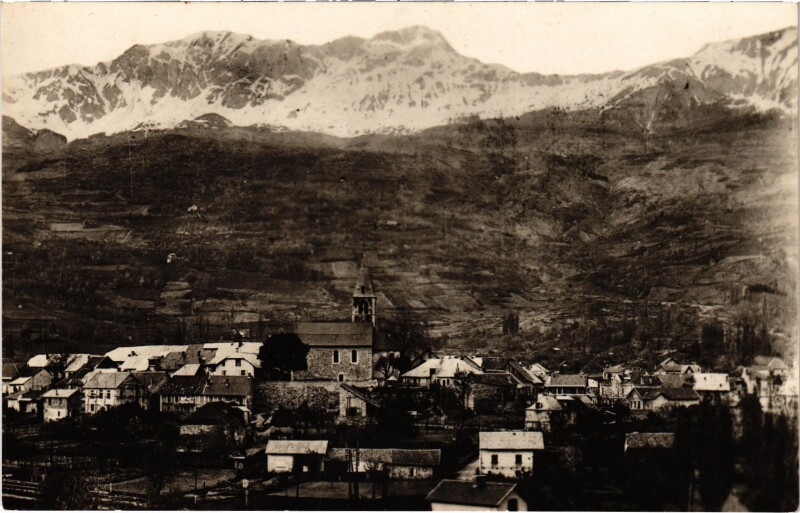 Carte postale ancienne Chorges - Vue générale à Chorges