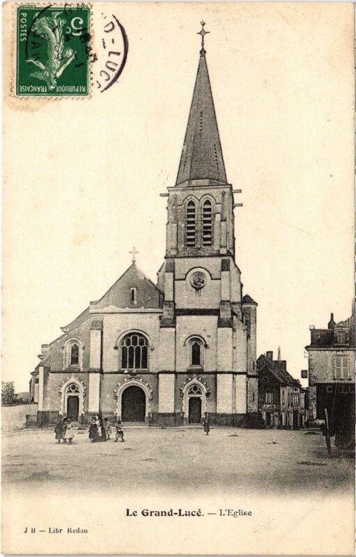 Carte postale ancienne Le Grand-Lucé - L'Eglise au Grand-Lucé