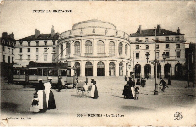 Carte postale ancienne Rennes - Le Théatre à Rennes