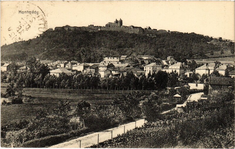 Carte postale ancienne Montmedy - Vue Generale à Montmédy