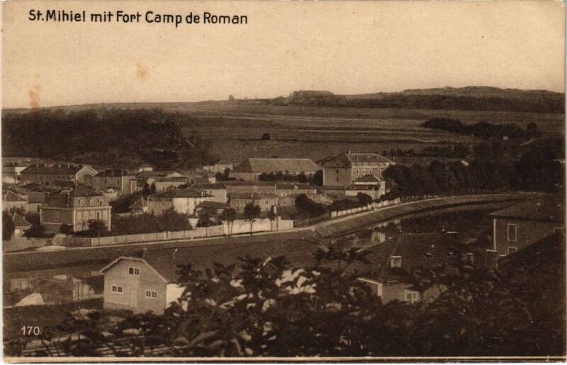 Carte postale ancienne Saint-Mihiel mit Fort Camp de Roman à Saint-Mihiel
