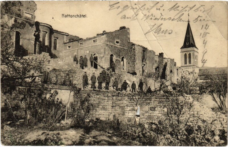 Carte postale ancienne Vigneulles-les-Hattonchatel - Town Scene - Ruines à Vigneulles-lès-Hattonchâtel