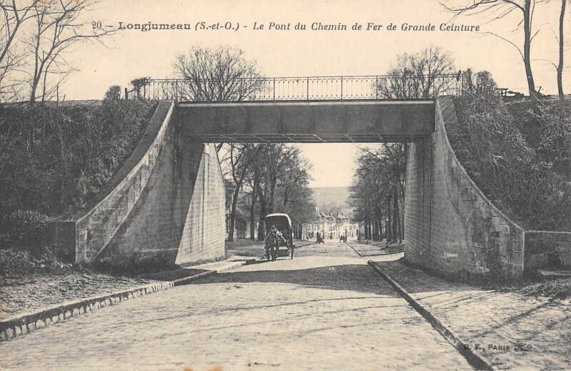 Carte postale ancienne Longjumeau Le Pont Du Chemin De Fer De Grande Ceinture à Longjumeau