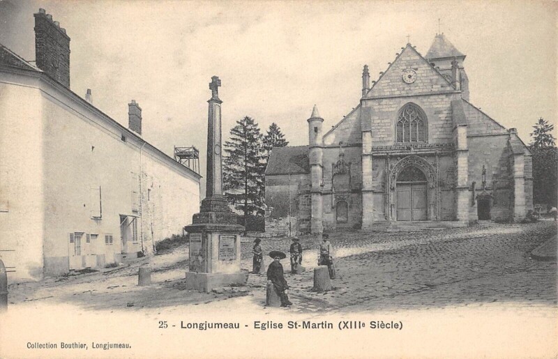 Carte postale ancienne Longjumeau Eglise Saint-Martin à Longjumeau