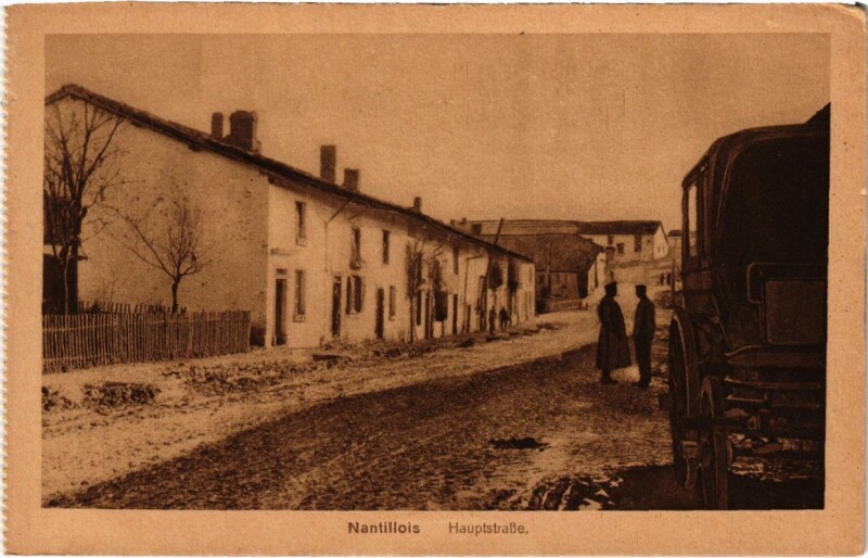 Carte postale ancienne Nantillois - Hauptstrasse à Nantillois