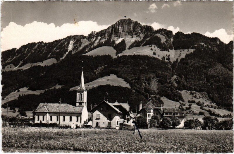 Carte postale ancienne Broc et la Dent de Broc
