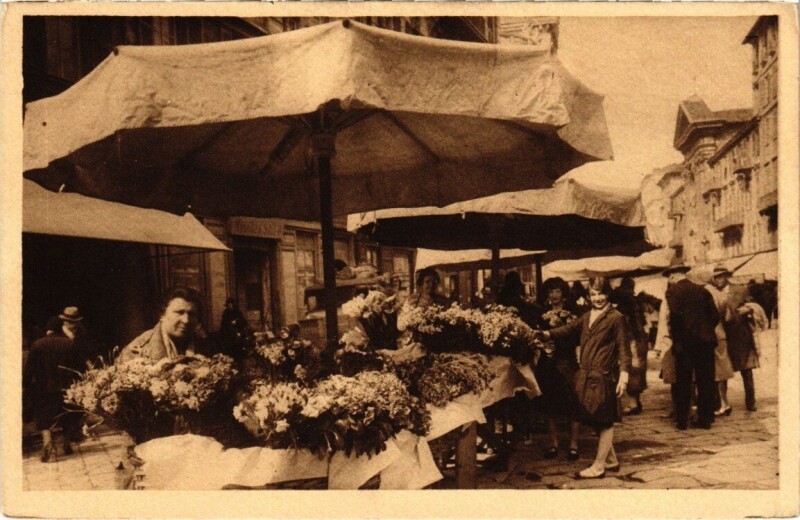 Carte postale ancienne Nice - Le marché aux fleurs à Nice
