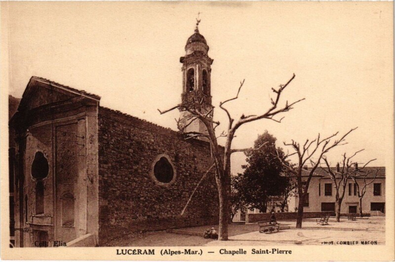 Carte postale ancienne Lucéram - Chapelle Saint-Pierre à Lucéram