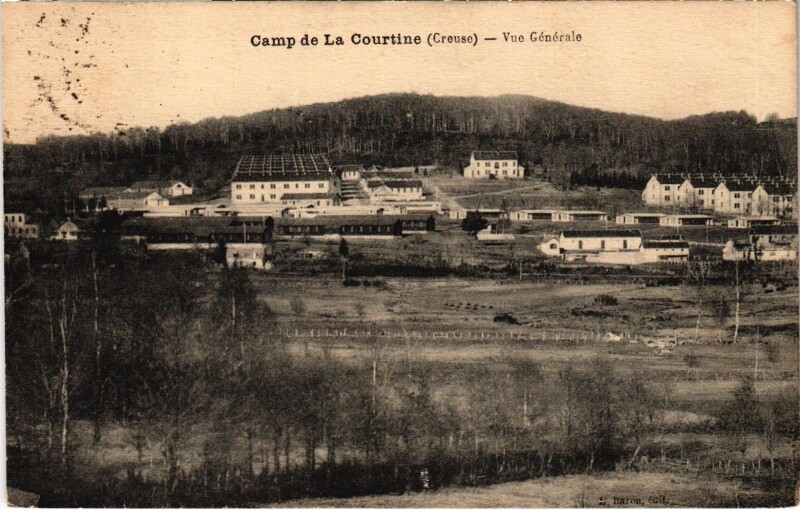 Carte postale ancienne Militaire Camp de La Courtine - Vue Générale à La Courtine