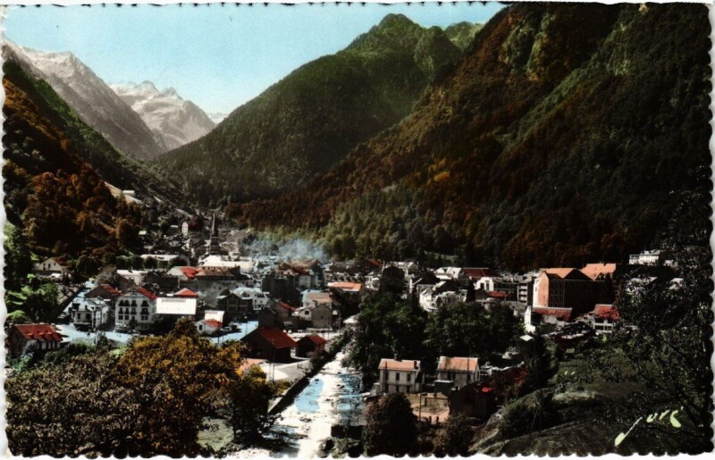 Carte postale ancienne Cauterets - Vue générale à Cauterets