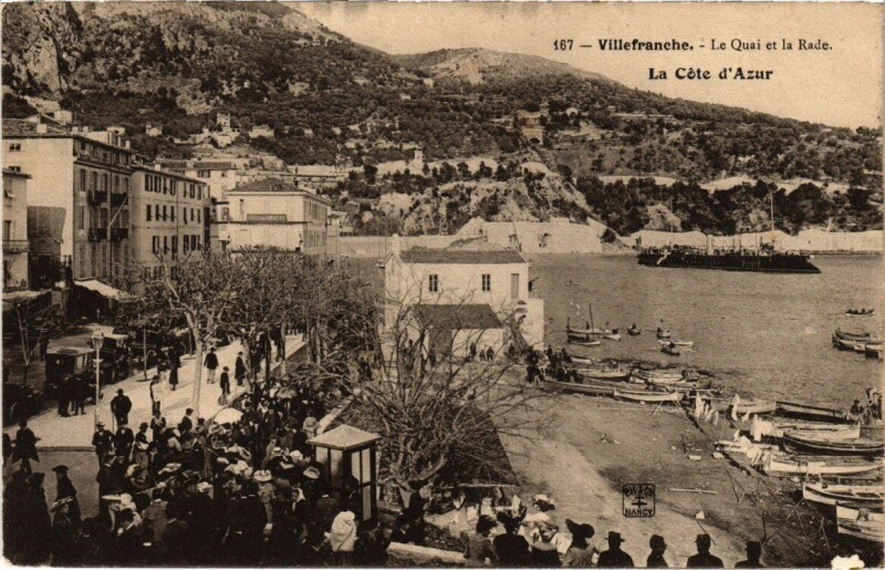 Carte postale ancienne Villefranche - Le Quai et la Rade