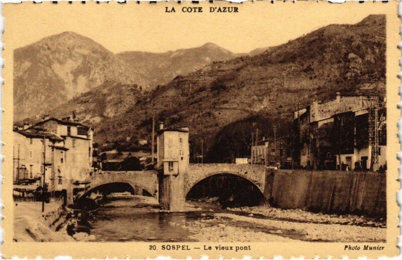 Carte postale ancienne Sospel - Le vieux pont à Sospel