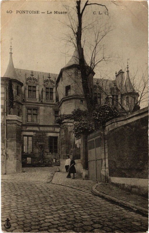 Carte postale ancienne Pontoise - Le Musée à Pontoise