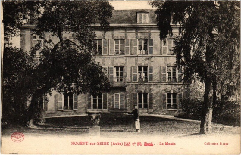 Carte postale ancienne Nogent-sur-Seine - Le Musée à Nogent-sur-Seine
