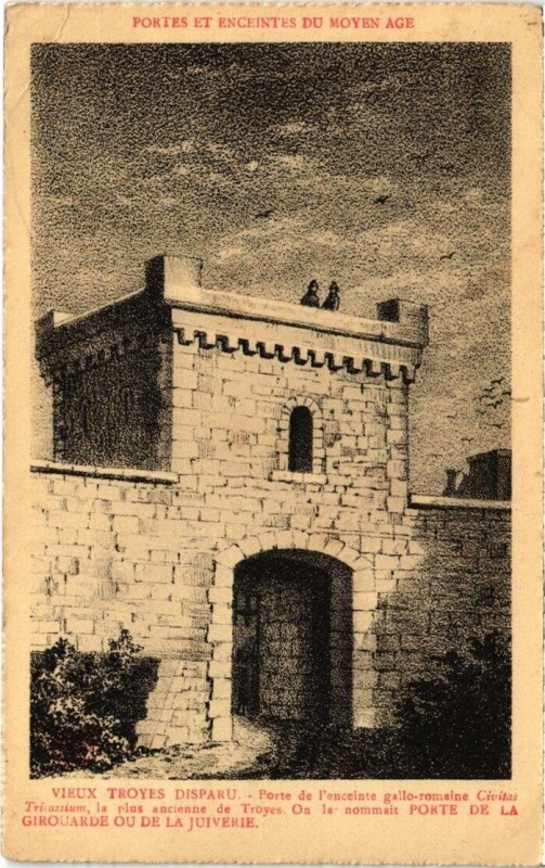 Carte postale ancienne Vieux Troyes - Porte de l'enceinte gallo-romaine à Troyes
