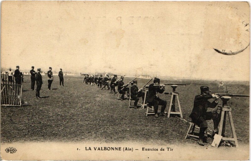 Carte postale ancienne Militaire - La Valbonne - Exercise de Tir