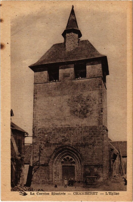 Carte postale ancienne Chamberet - L'Eglise à Chamberet