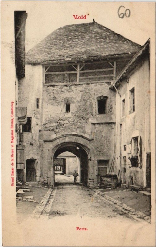 Carte postale ancienne Void - Porte