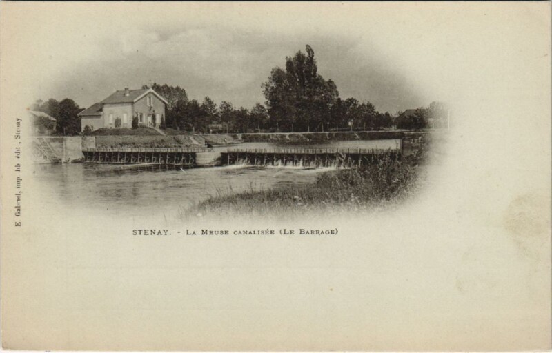 Carte postale ancienne Stenay - La meuse canalisee à Stenay