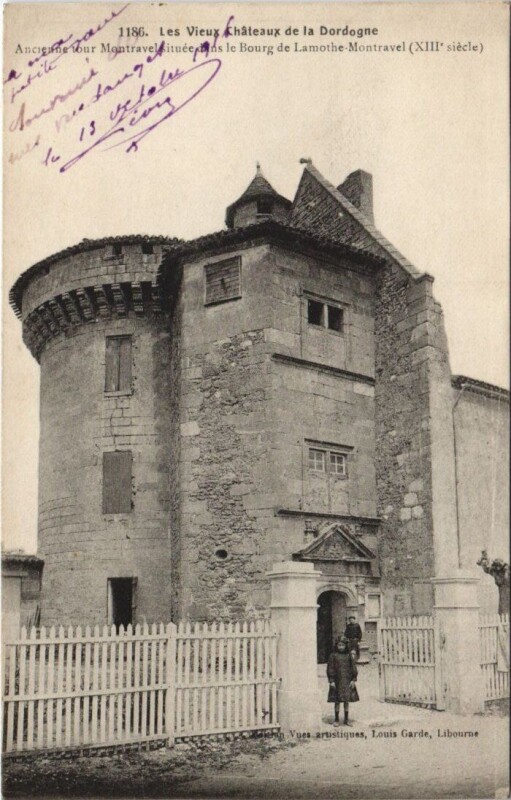 Carte postale ancienne Les Vieux Chateaux de la Dordogne