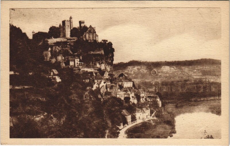 Carte postale ancienne Chateau féodal de Beynac - Vue du Pecq