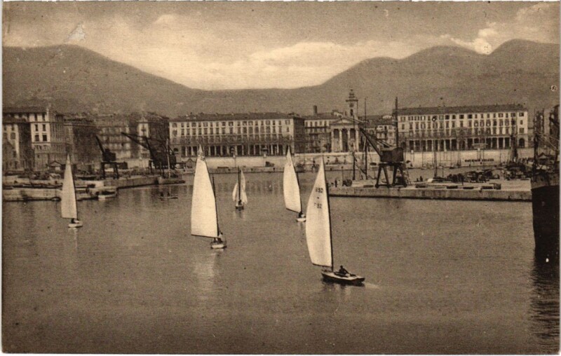 Carte postale ancienne Nice- Le port France