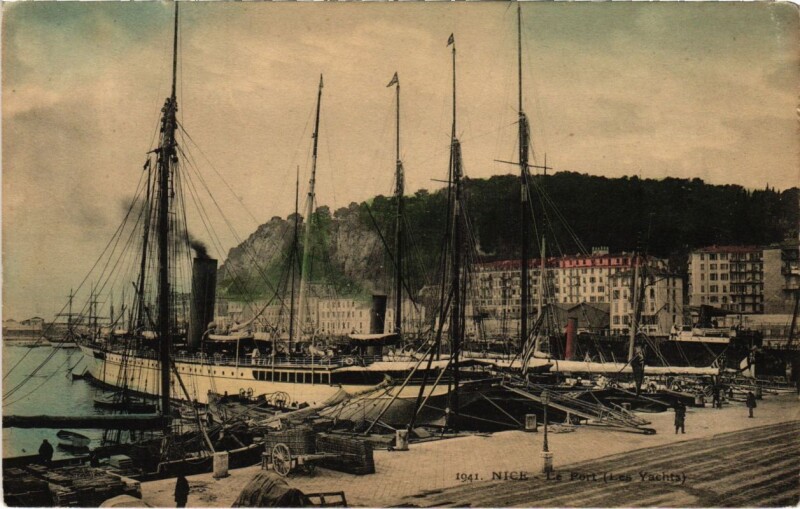 Carte postale ancienne Nice- Le port France