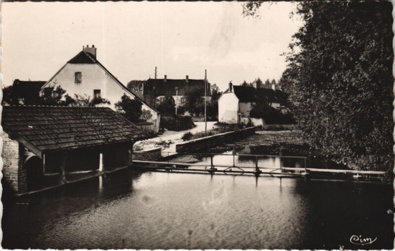 Carte postale ancienne Saint-Julien-Clenay La Norge à Saint-Julien
