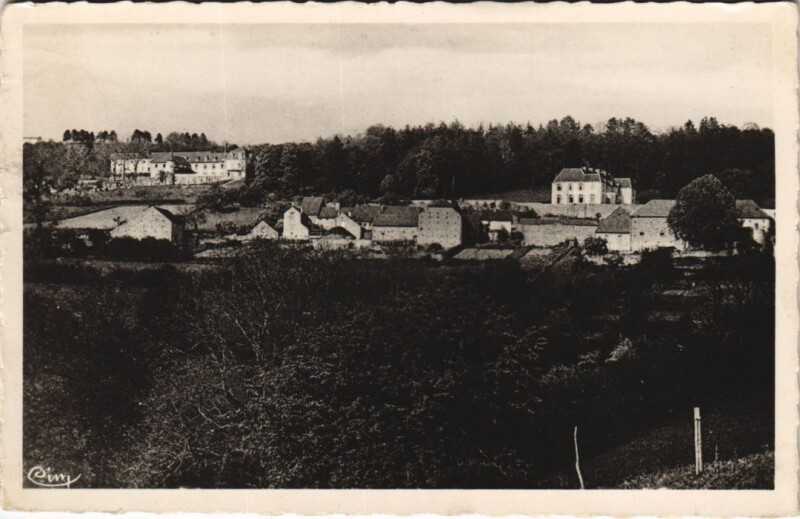 Carte postale ancienne Menetreux-le-Pitois Vue generale