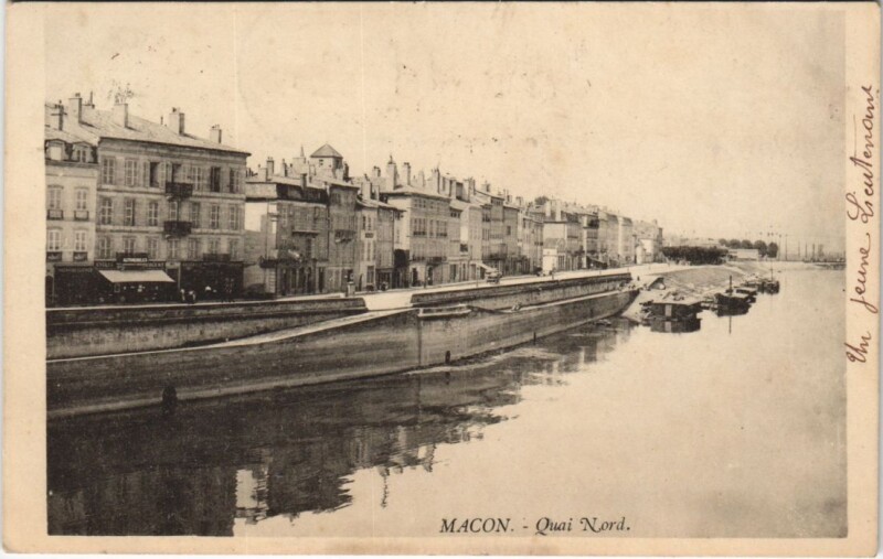 Carte postale ancienne Macon - Quai Nord à Mâcon