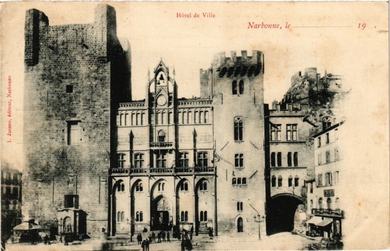 Carte postale ancienne Narbonne Hotel de Ville France à Narbonne