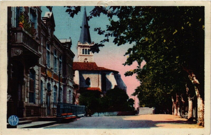 Carte postale ancienne Montlaur Promenade France