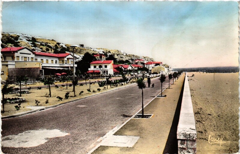 Carte postale ancienne Leucate Front de Mer France à Leucate