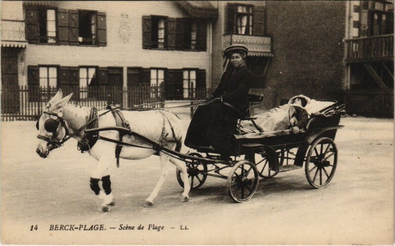Carte postale ancienne Berck-Plage - Scene du Plage à Berck