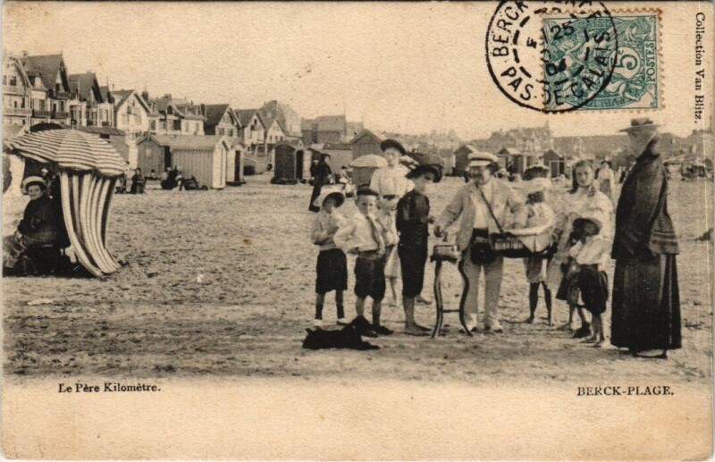 Carte postale ancienne Berck-Plage - Le Pere Kilometre à Berck