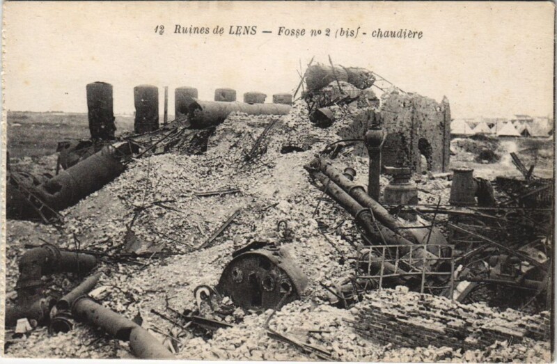 Carte postale ancienne Ruines de Lens-Fosse-chaudiére