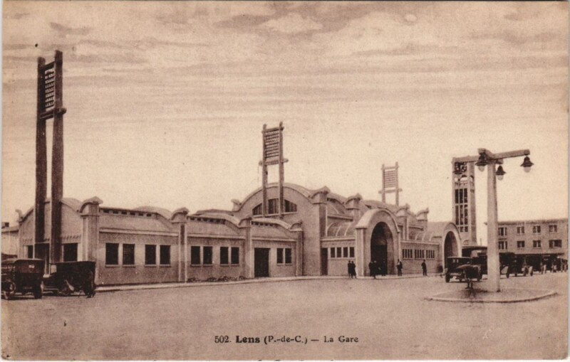Carte postale ancienne Lens -La Gare