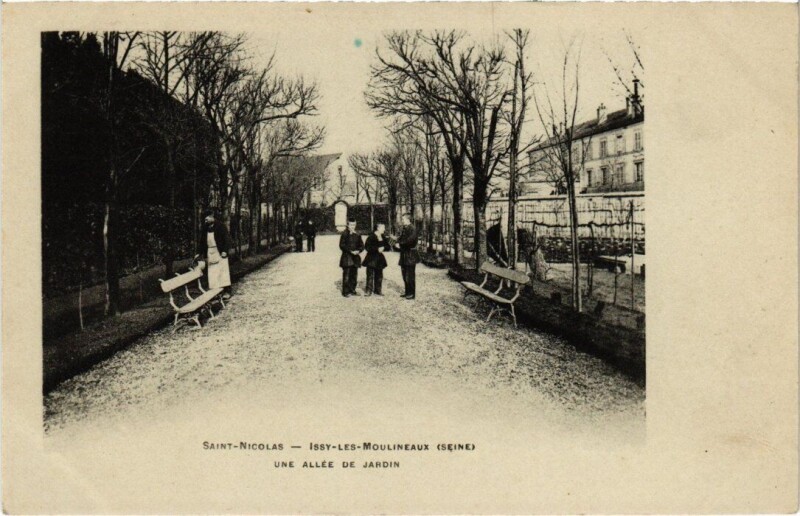 Carte postale ancienne Issy-les-Moulineaux - Une Allée de Jardin Saint-Nicolas à Issy-les-Moulineaux