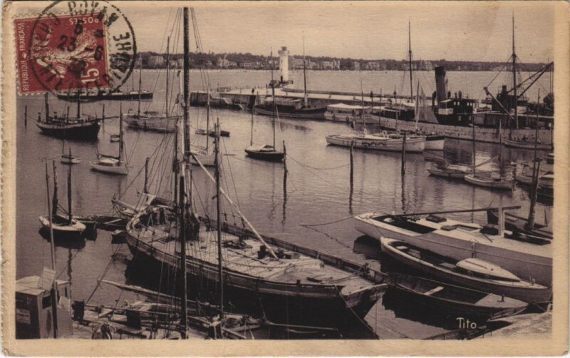 Carte postale ancienne Royan-Le Port à Royan