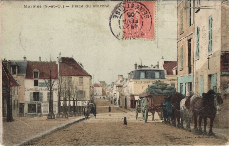 Carte postale ancienne Marines - Place du Marché à Marines