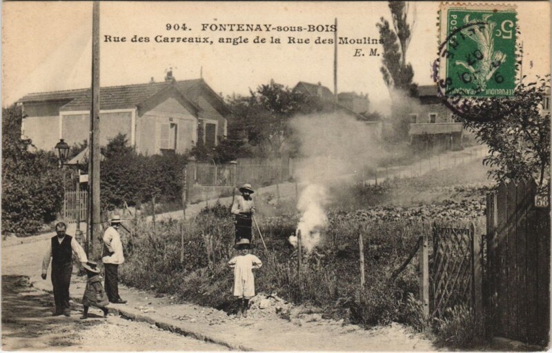 Carte postale ancienne Fontenay-sous-Bois - Rue des Carreaux, angle de la Rue des à Fontenay-sous-Bois