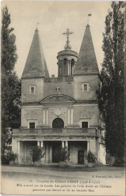 Carte postale ancienne Chapelle du Chateau d'Anet Elle n'avait pas de facade