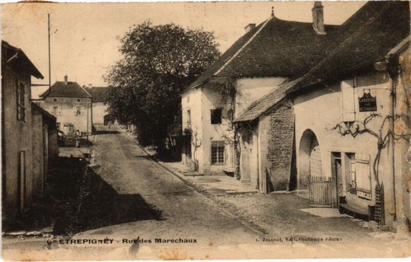 Carte postale ancienne Etrepigney- Rue des Marechaux France